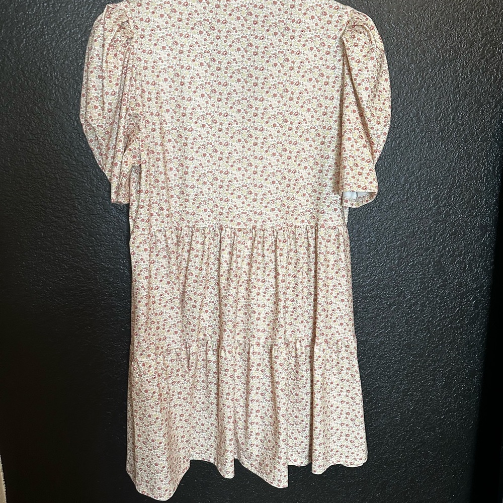 Hyacinth House Tuckernuck Floral Follie Puff Sleeve Tiered Mini Dress size L - Picture 8 of 10